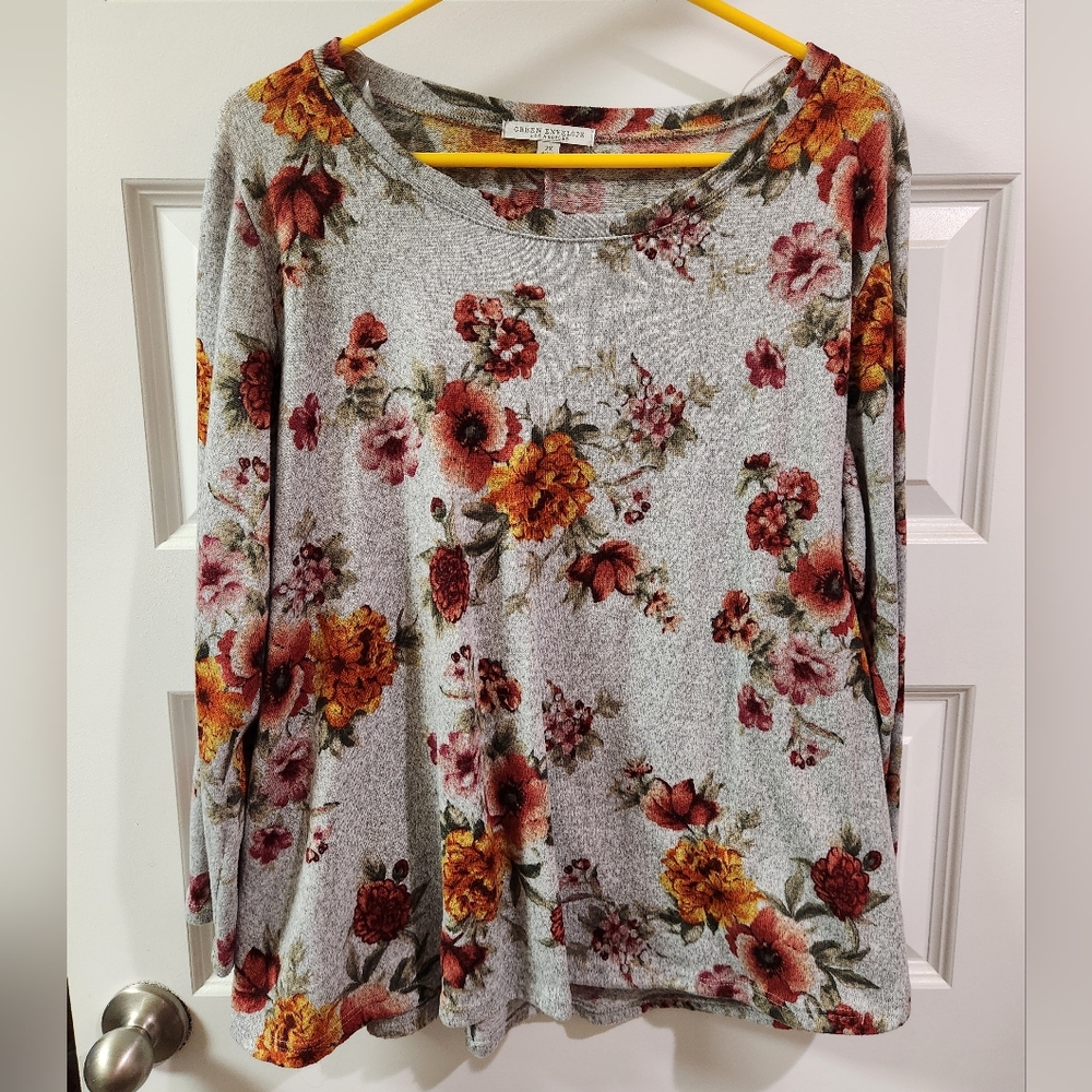 Gray Floral Long Sleeve Top
